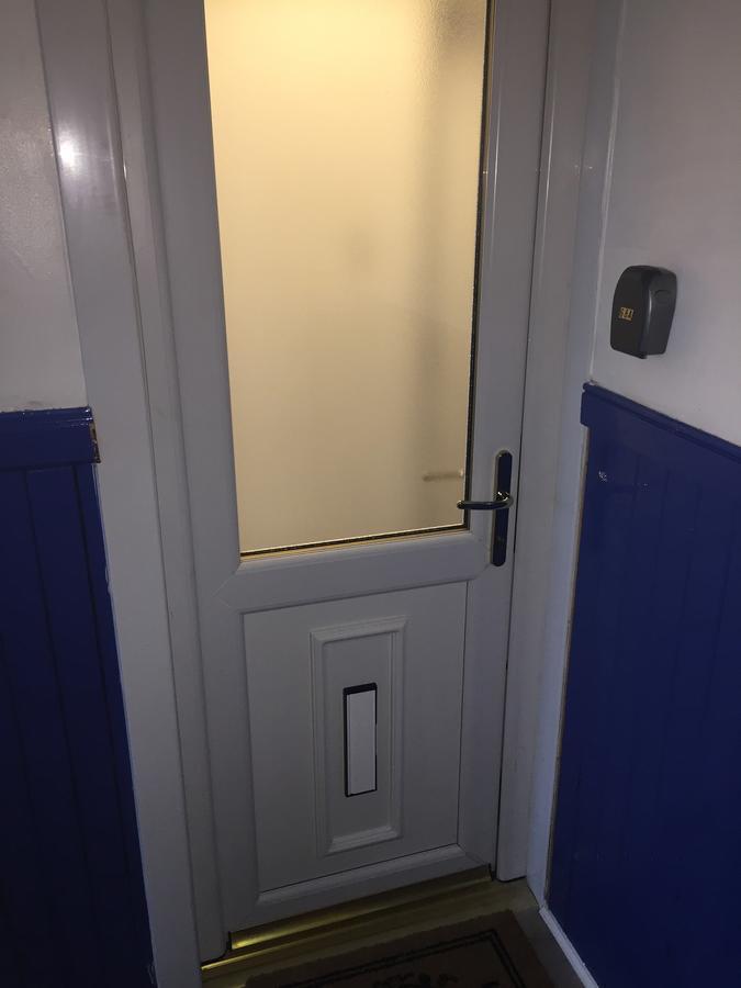 Garden Gate Upper Apartment Prestwick Extérieur photo